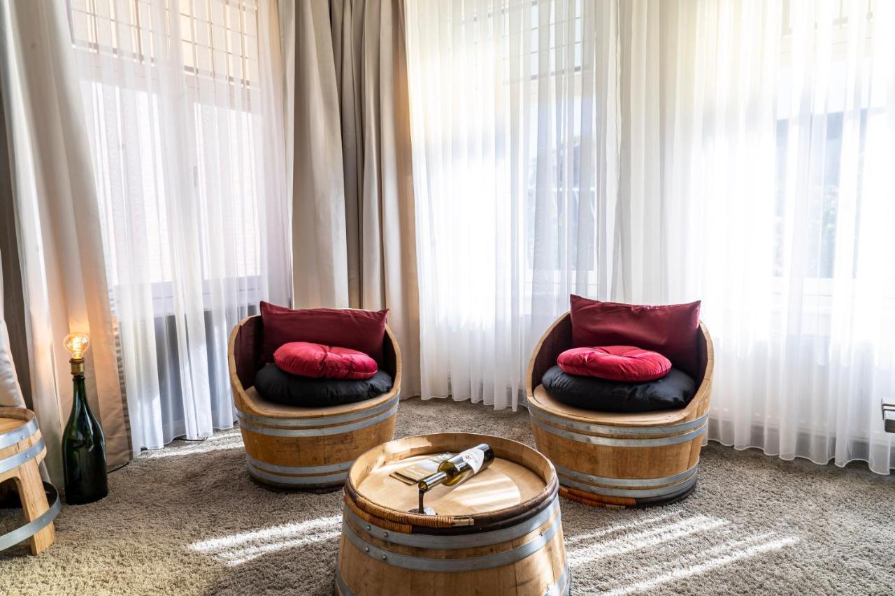 Tummers Hotel